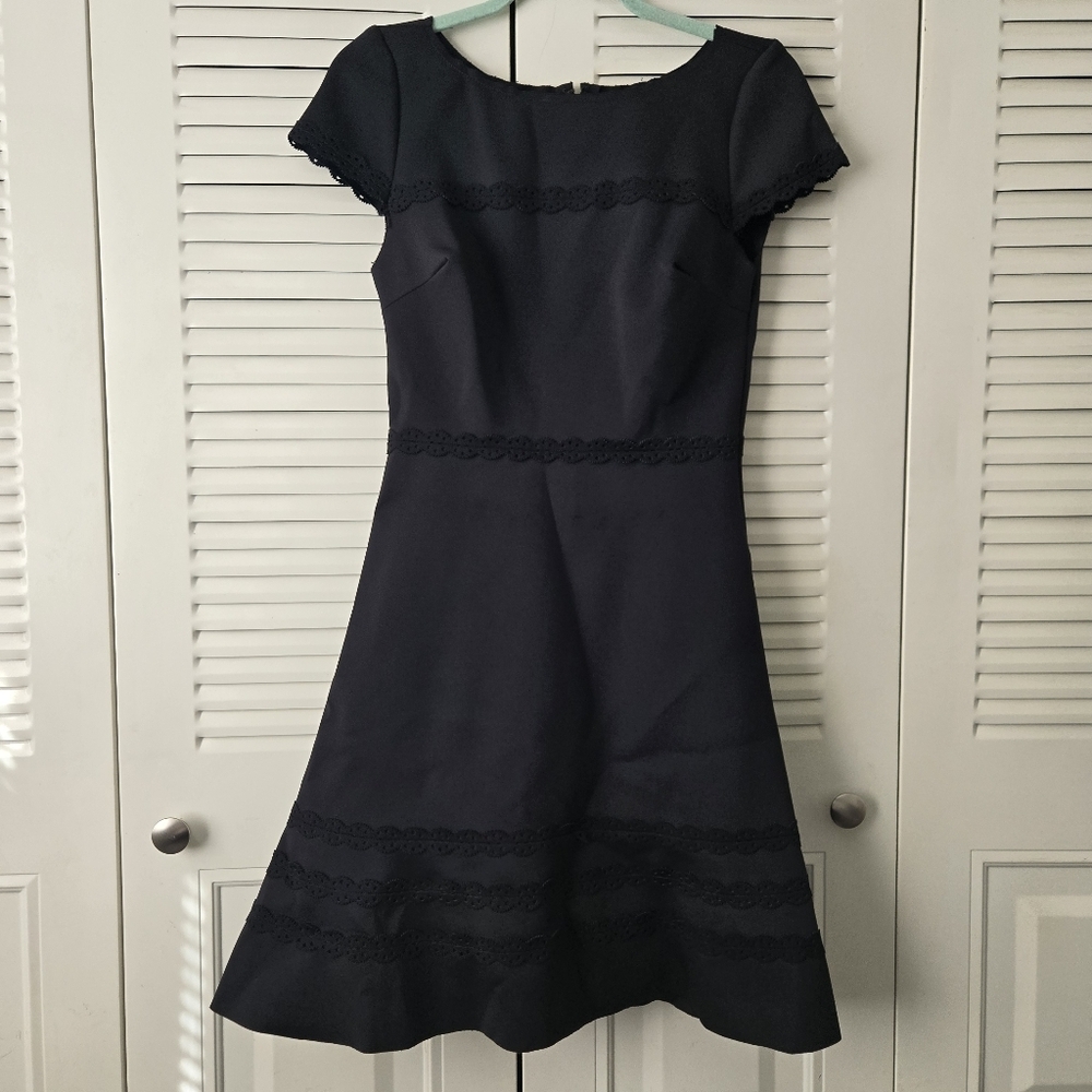 Carolina Herrera Black Dress Size 6 Made In Italy #049